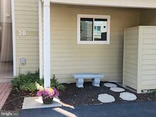 Admirals Bridge Real Estate for Sale - 40142 E North Carolina Ave in Fenwick Island Photo 2