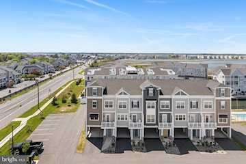  Real Estate for Sale - 39144 New Providence Ln in Fenwick Island Photo 3