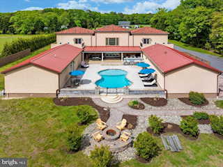  Real Estate for Sale - 11914 Back Creek Rd in Bishopville Photo 2