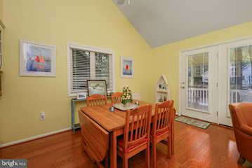  Real Estate for Sale - 10 Gloucester Rd in Ocean Pines Photo 5
