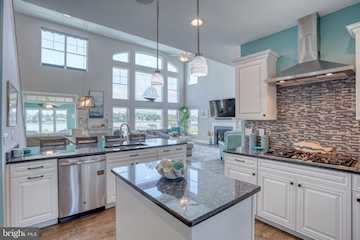  Real Estate for Sale - 33319 Bayberry Ct in Dagsboro Photo 4