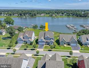  Real Estate for Sale - 33319 Bayberry Ct in Dagsboro Photo 2