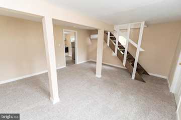  Real Estate for Sale - 706 5th St in Pocomoke City Photo 4