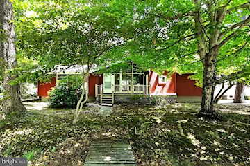  Real Estate for Sale - 25 Seabreeze Rd in Ocean Pines Photo 2