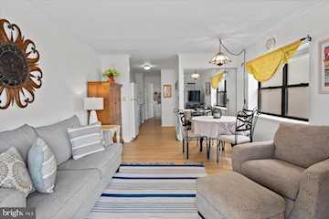 Sea Sands Real Estate for Sale - 3 140th St #104 in Ocean City Photo 4