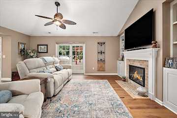  Real Estate for Sale - 202 Cedar in Selbyville Photo 3
