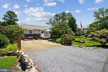  Real Estate for Sale - 30879 Maplewood Rd in Ocean View Photo 3