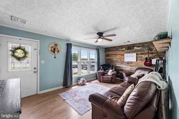  Real Estate for Sale - 28237 Dagsboro Rd in Dagsboro Photo 2