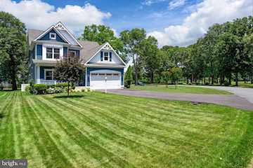  Real Estate for Sale - 205 Oyster Shell Cove in Bethany Beach Photo 2