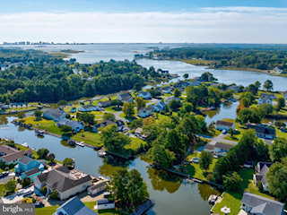  Real Estate for Sale - 13374 Cove Landing Rd in Bishopville Photo 3