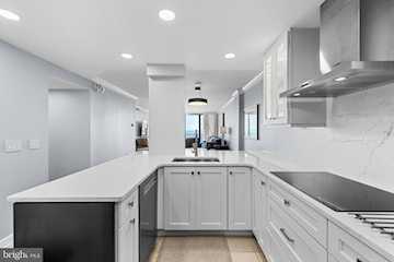 Sea Colony Brandywine Real Estate for Sale - 605 Brandywine House in Bethany Beach Photo 4