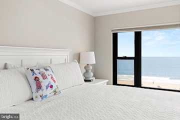 Diamond Beach Real Estate for Sale - 3801 Atlantic Ave in Ocean City Photo 3