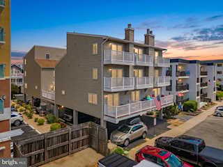 Beach Mist Real Estate for Sale - 12 140th St #3 in Ocean City Photo 2