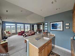 Sunrise Cove Real Estate for Sale - 12901 Old Bridge Rd #1 in Ocean City Photo 4