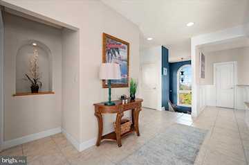 Sunrise Cove Real Estate for Sale - 12901 Old Bridge Rd #8 PH 2 in Ocean City Photo 5