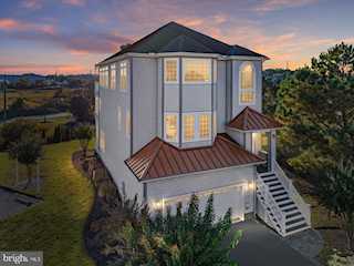 Sunrise Cove Real Estate for Sale - 12901 Old Bridge Rd #8 PH 2 in Ocean City Photo 2