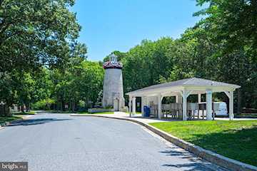  Real Estate for Sale - 3 Bay Vista Dr in Berlin Photo 3