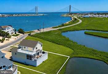  Real Estate for Sale - 6 S Shore Dr in North Bethany Photo 2