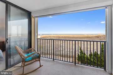 Boca Grande Real Estate for Sale - 5907 Atlantic Ave #205 in Ocean City Photo 3