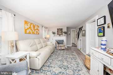  Real Estate for Sale - 300-B W Federal St in Snow Hill Photo 5