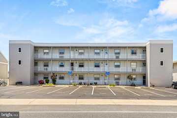 South Shore Real Estate for Sale - 405 Bayshore Dr in Ocean City Photo 5