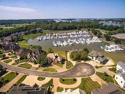 5410 River Creek Ct Louisville, KY 40059