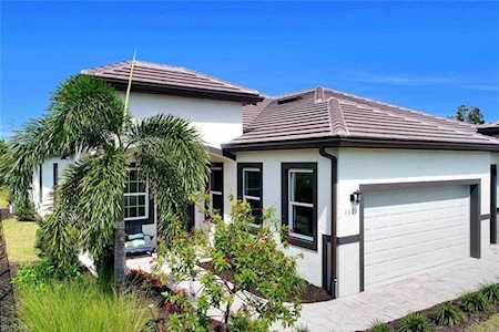 1121 S Town And River Dr Fort Myers, FL 33919