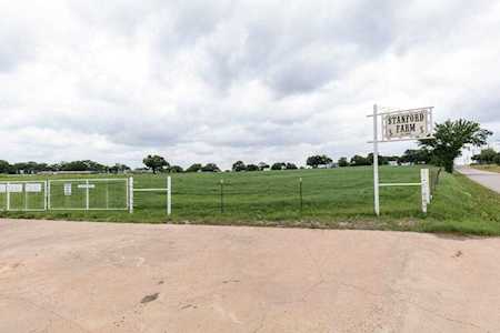 1500 County Rd 602 Burleson, TX 76028