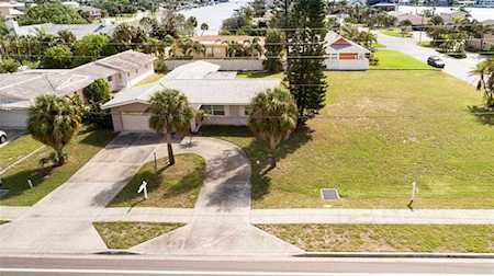 3001 Gulf Boulevard Belleair Beach, FL 33786