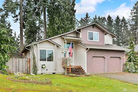 1000 NE Regal Ct Bremerton, WA 98311