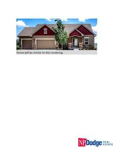 121 Whispering Oaks Council Bluffs, IA 51503