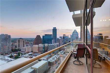 555 5th St #2906 Austin, TX 78701