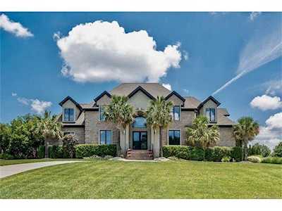 9016 Skipaway Dr Waxhaw, NC 28173