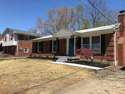 3311 Startan Ct Louisville, KY 40220