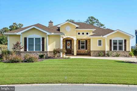 10306 Plantation Ln Berlin, MD 21811