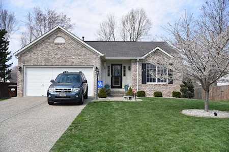 6811 Brook Bend Way Louisville, KY 40229
