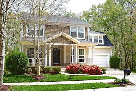 5714 Colonial Garden Dr Huntersville, NC 28078