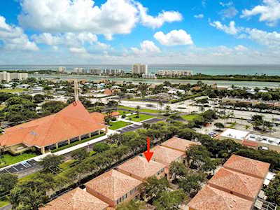 63 Tall Oaks Circle Jupiter, FL 33469