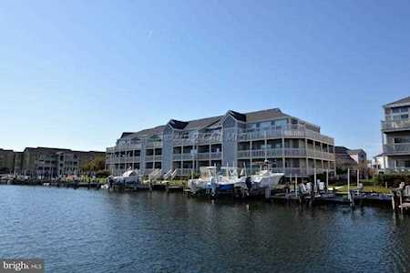 205 125th St #120D Ocean City, MD 21842