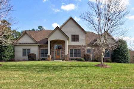 147 Fox Hunt Dr Mooresville, NC 28117