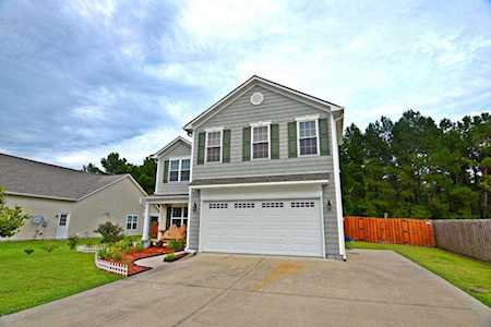 227 Preswick Drive Rocky Point, NC 28457