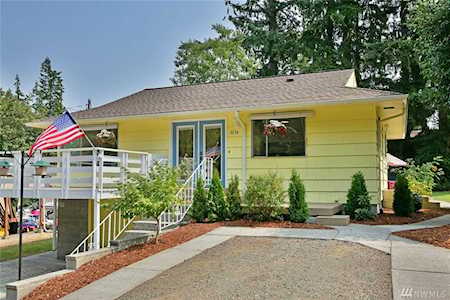 3234 Rocky Point Rd NW Bremerton, WA 98312
