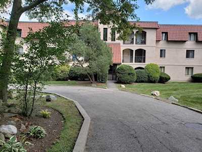 685 Oak St Building 23 #9 Brockton, MA 02301