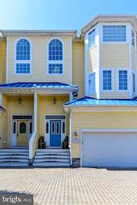 410 14th St #B Ocean City, MD 21842