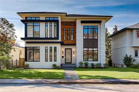 2131 9 Avenue NW Calgary, AB T2N 1E5