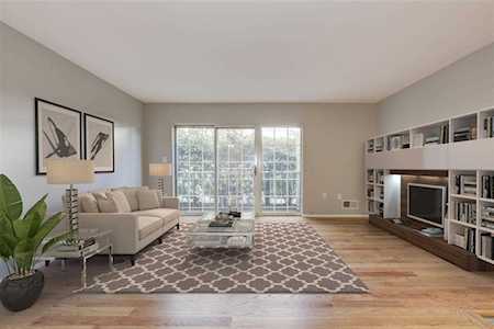 300 Crown Ct #521 Edgewater, NJ 07020