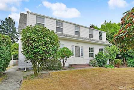 1709 Gregory Wy Bremerton, WA 98337