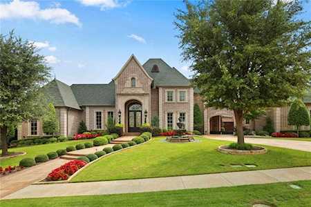 504 Bristol Drive Allen, TX 75013