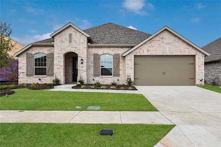 805 Glen Crossing Drive Celina, TX 75009