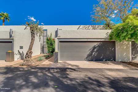 3263 E Camelback Road Phoenix, AZ 85018